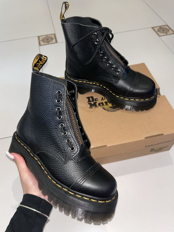 чорні шкіряні черевики Dr. Martens Sinclair