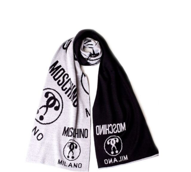 Шарф love moschino