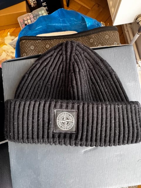 Stone Island hue