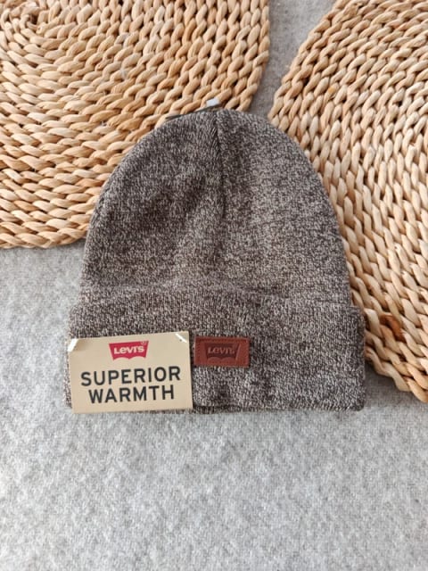 Czapka beanie jesień zima Levis one size ciepła beż brąz cozy