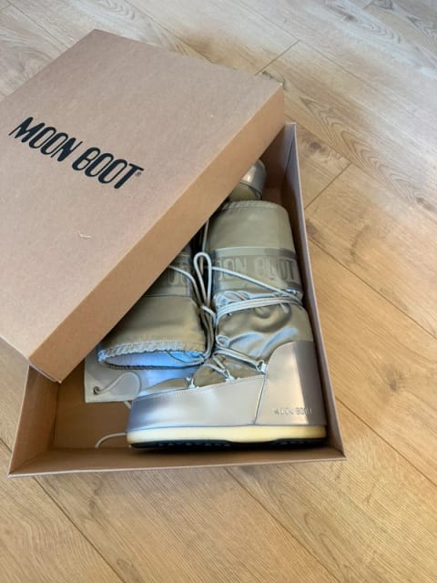 Moon boot lumesaapad size 39-41