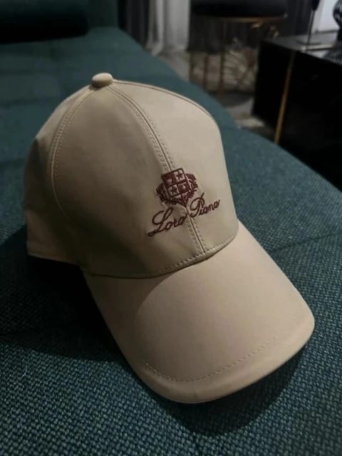 Sapca Loro Piana