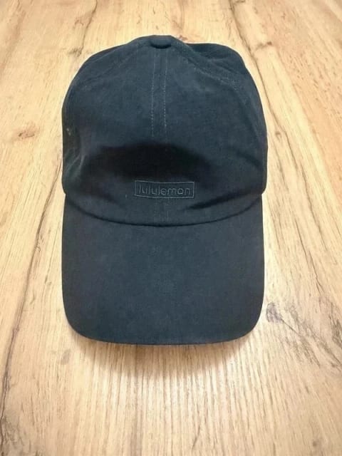 Lululemon Black Hat