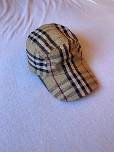 Burberry 5 panel cap hat