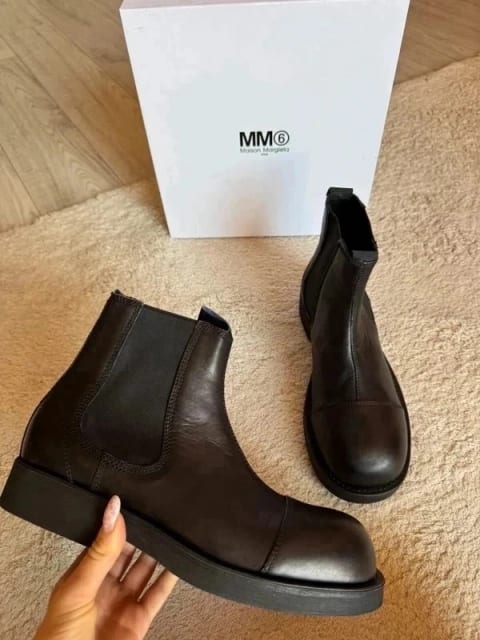 MM6 Maison Margiela czarne skórzane sztyblety Chelsea roz. 43 premium