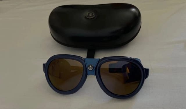 Oryginalne okulary przeciwsłoneczne Moncler w góry na narty