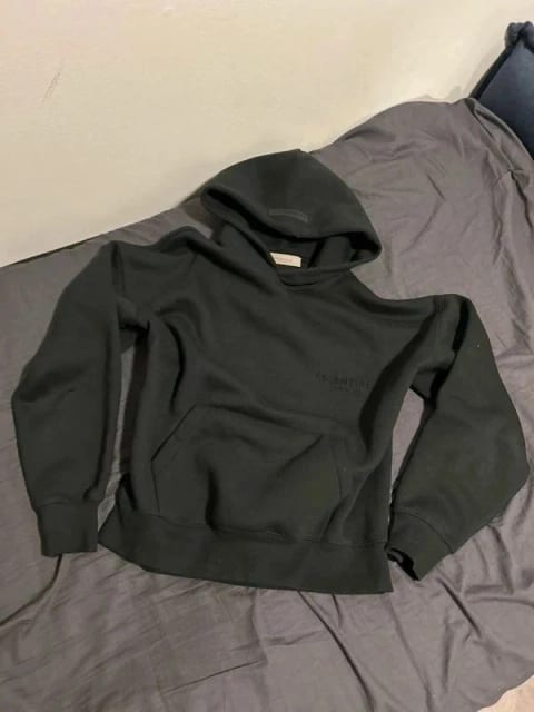Fear of god essentials hoodie xxs