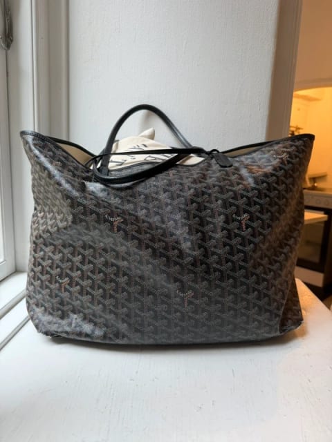 Goyard GM tote