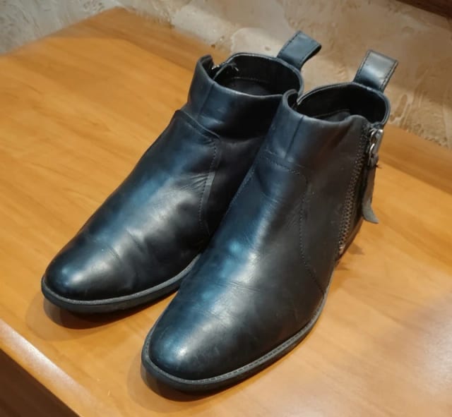 UGG skórzane botki czarne skóra 40