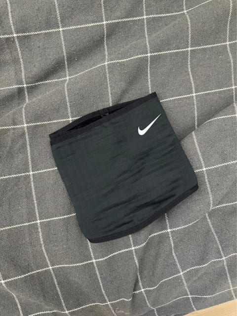 Nike warmer