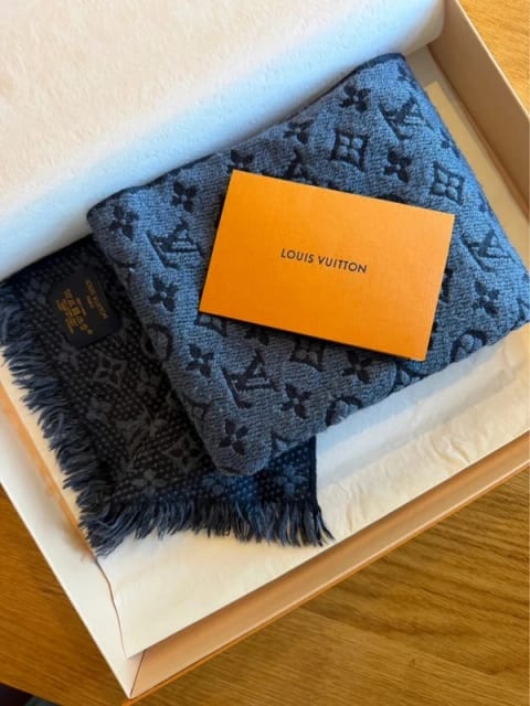 Louis Vuitton halstørklæde