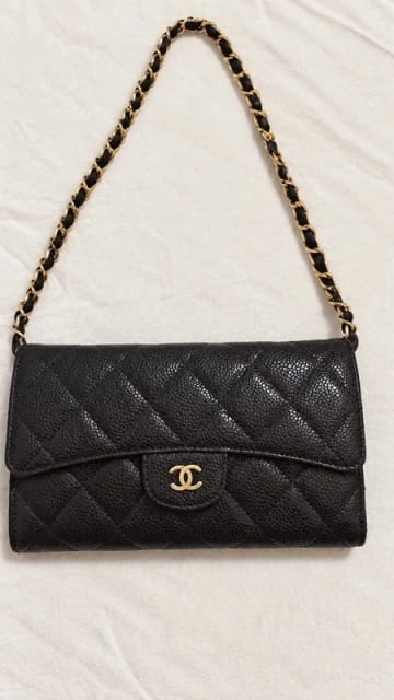 Chanel Wallet on chain/ Timeless /Classigue