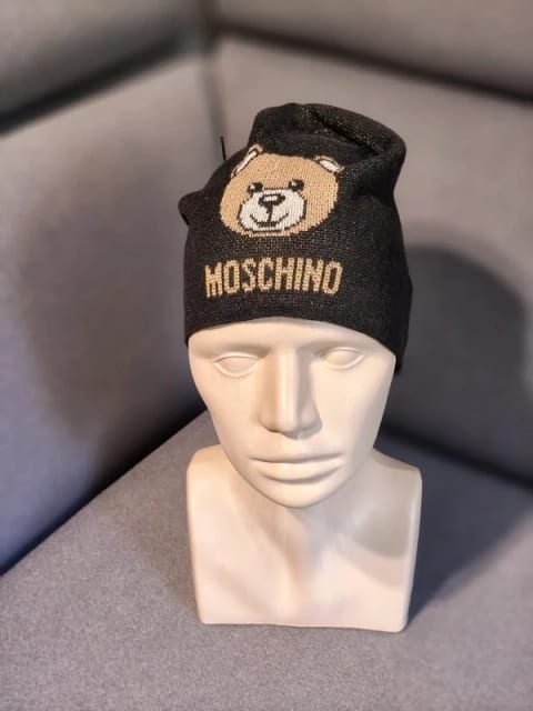 Czapka jesienna damska Moschino