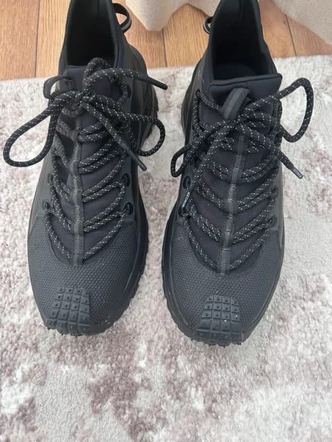 Vând Sneakers Moncler Bărbați
