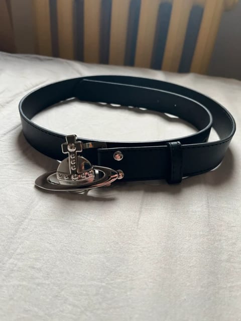 Czarny Pasek Vivienne Westwood