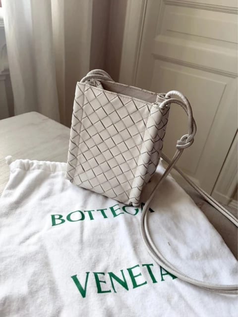 Bottega Veneta väska crossbody