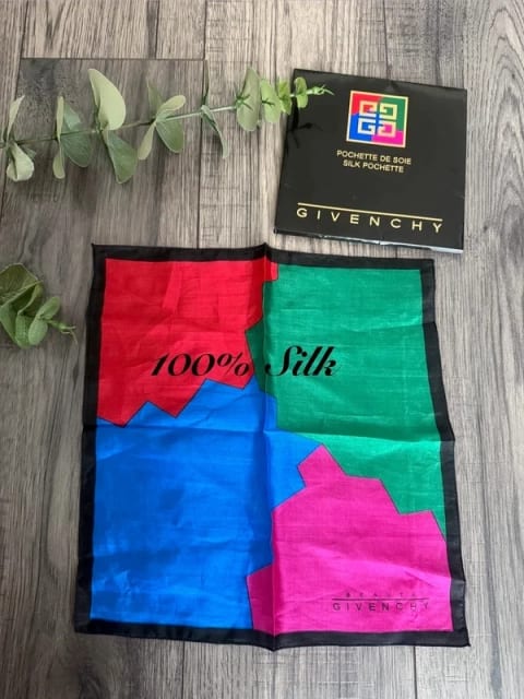 Eșarfă batistă mătase 100% silk Givenchy