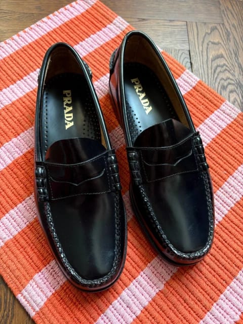 Prada vintage men’s leather penny loafers black – Size 8.5
