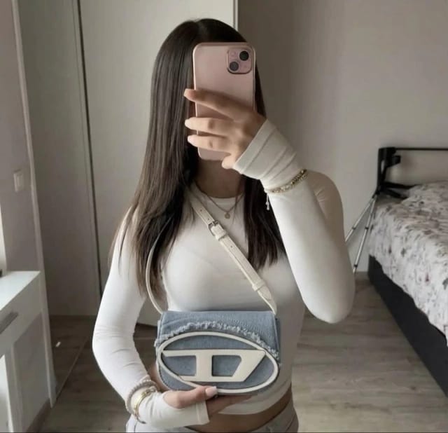 Torebka Diesel w kolorze morskim