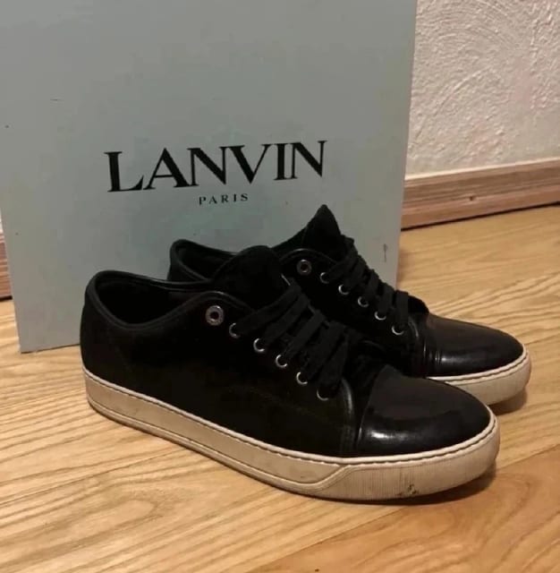 Svarta Lanvins 42