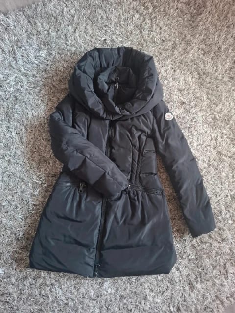 kurtka zimowa moncler damska r.S
