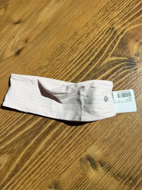 Lululemon License To Train Wide Headband roz