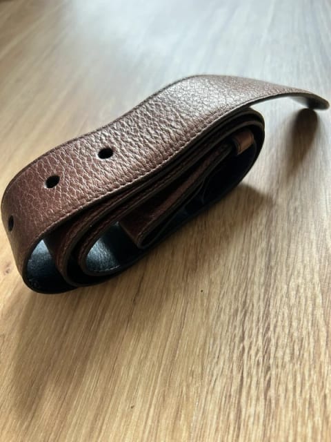 Prada vyö
