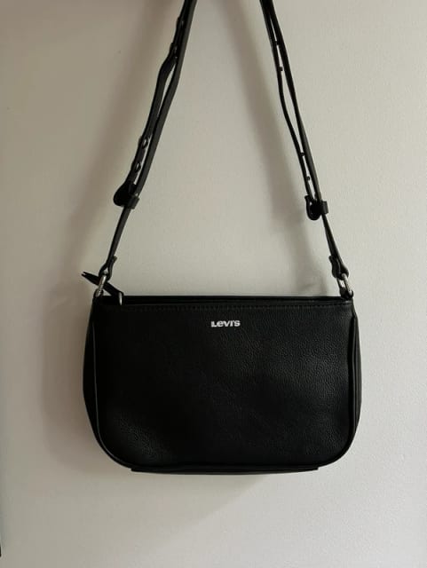 Levi's nahast käekott