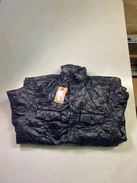 Černá bunda Helly Hansen velikost M