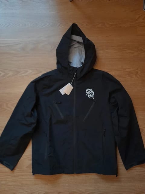 MERTRA windbreaker