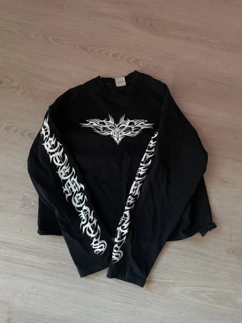 Vetements longsleeve