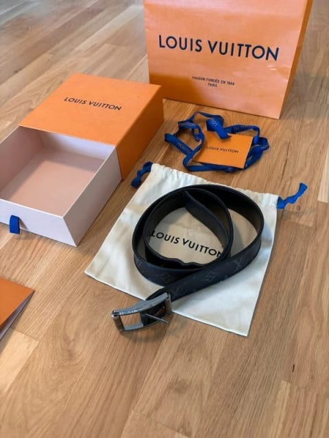 Louis Vuitton läderbälte