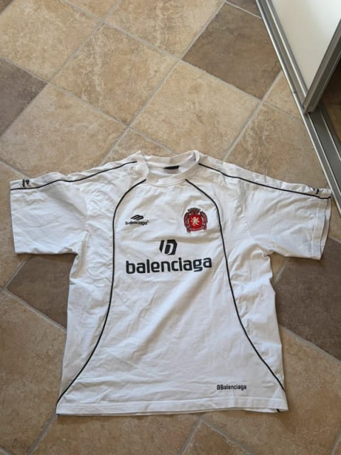 Balenciaga White soccer tee size M