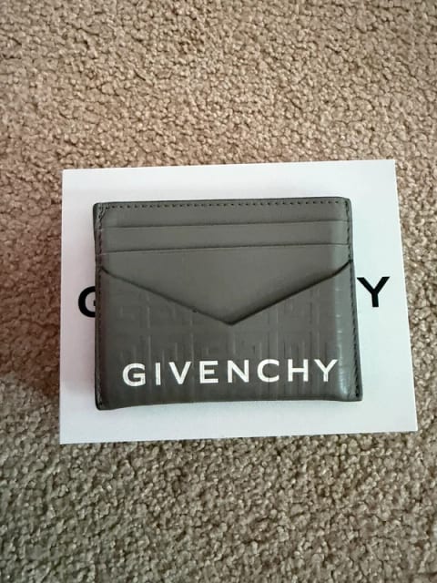 Givenchy G-Cut Cardholder – Portcard din piele naturală, gri, cu cutie