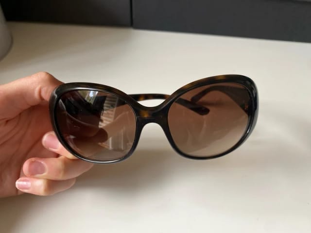 Originálne slnečné okuliare PRADA + originál krabička