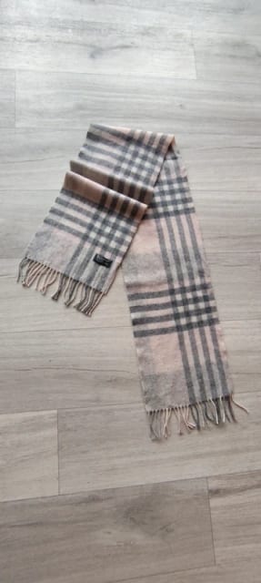 🍁Burberry šála🍁