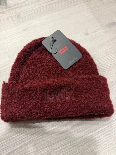 Levis čepice