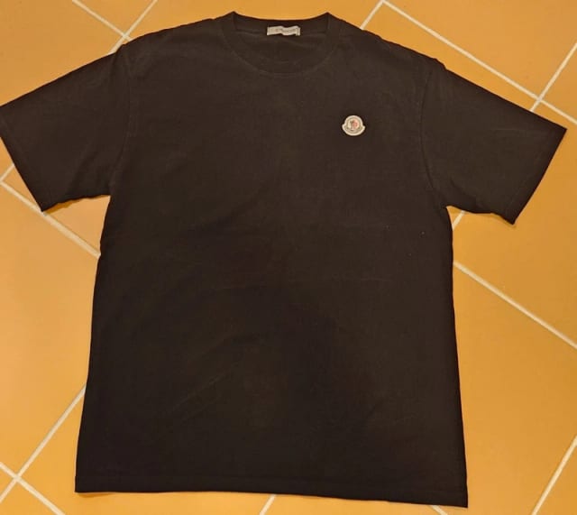 Moncler póló