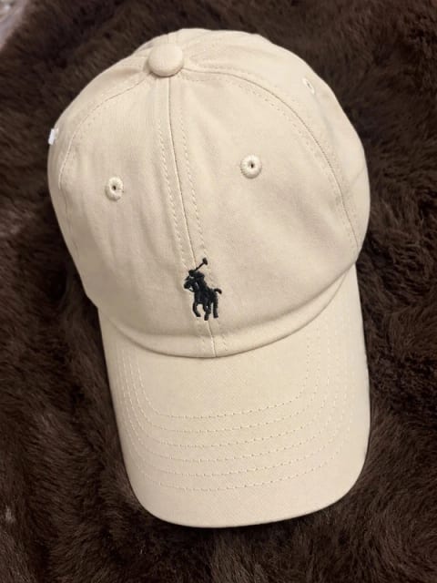 Czapka Polo beżowa viral jesień