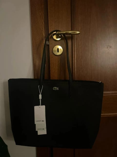 czarna torba lacoste rozmiar L