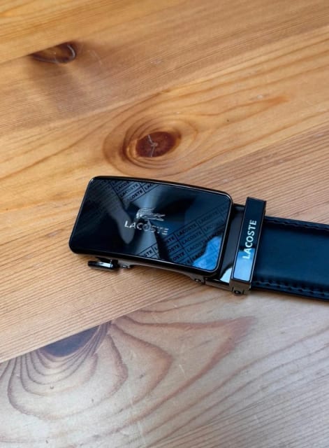 Pasek z automatyczną klarma bardzo elegancki szerokość 3.52