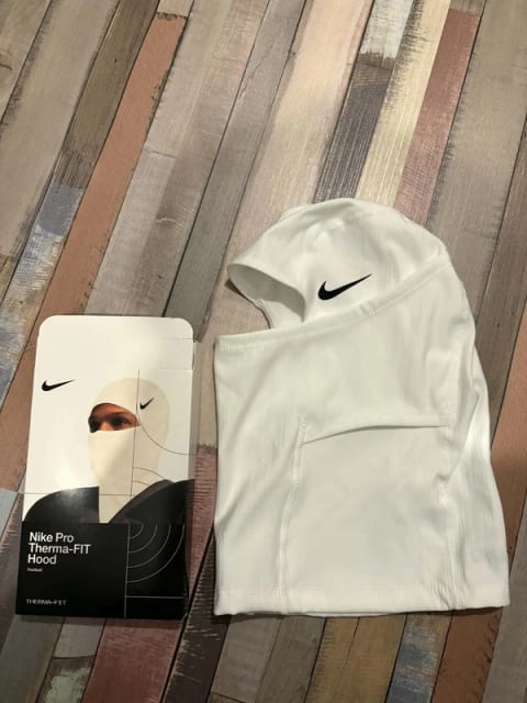 Kominiarka Nike