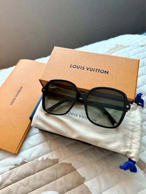 Louis Vuitton aurinkolasit