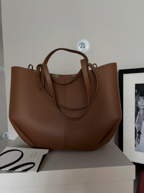 Polene Paris Cyme textured camel skórzana shopper