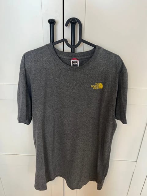 The North Face Men's Grey T-Shirt – Yellow Logo – Size L