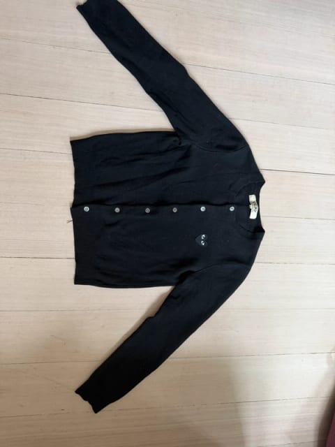 Play cardigan