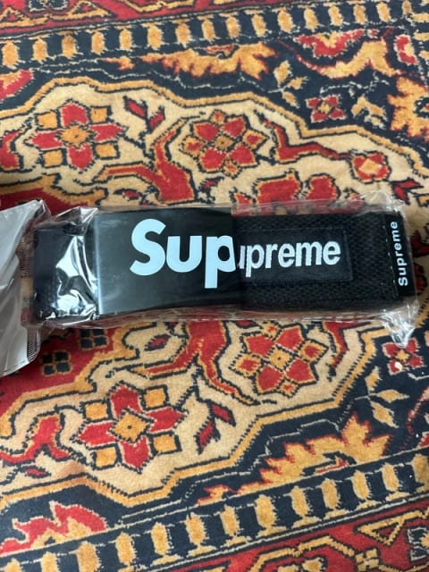 Pasek Supreme