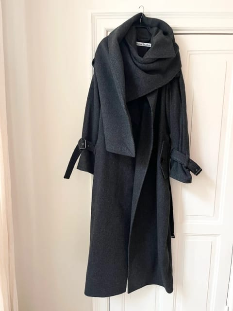 Trenchcoat i ull, ACNE