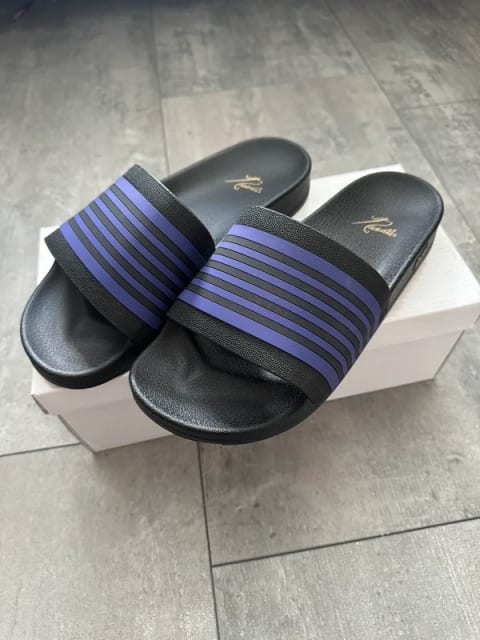 Needles slides