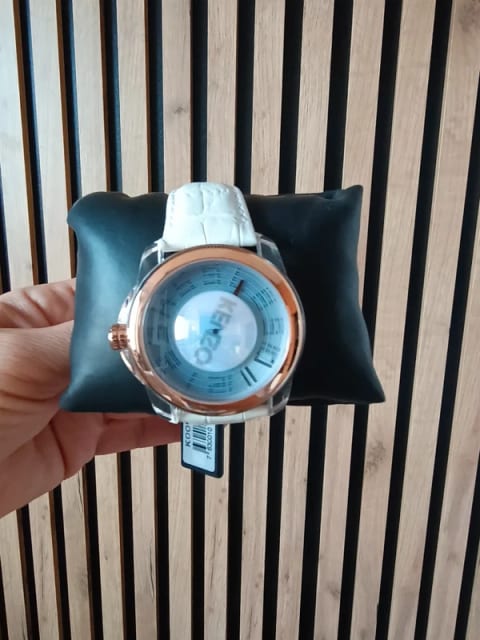 Nowy zegarek Kenzo seria Galaxy